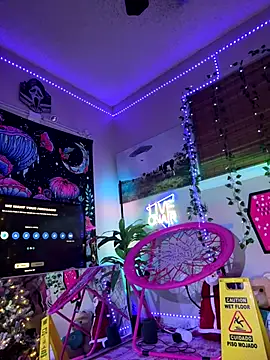 Cutiepiespanks webcam