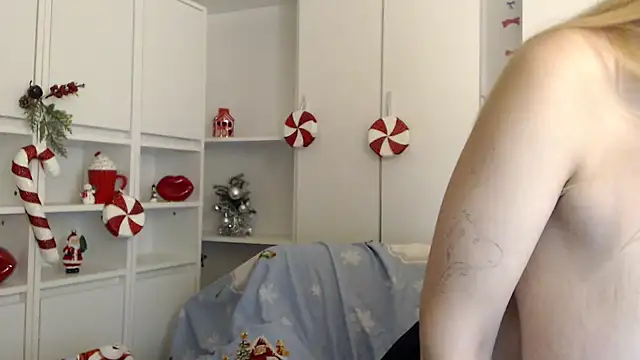 _karolynesyera_ webcam