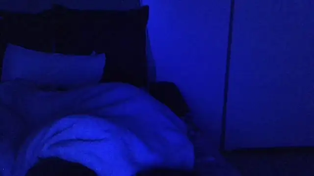 HipsDontLieX95 webcam