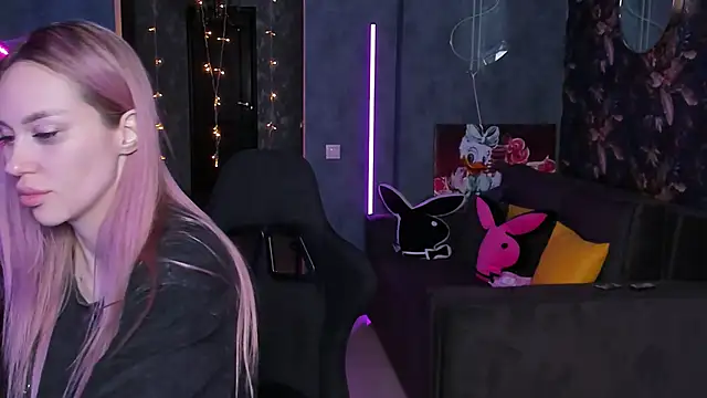 blckmirrorr - Blckmirrorr's free webcam - UK Sex Cams