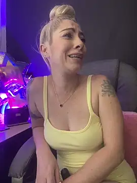 viktoria_davis_ webcam