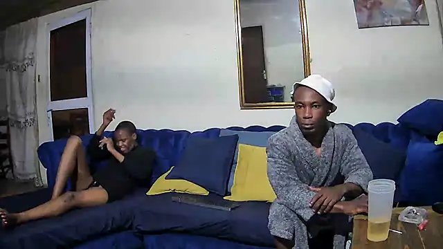 SHORTGUN_STALLION webcam