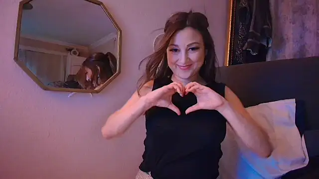 CrazyKittenMeow webcam