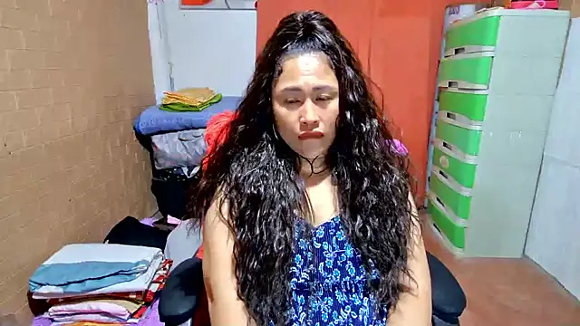 Ugly-Filipina webcam