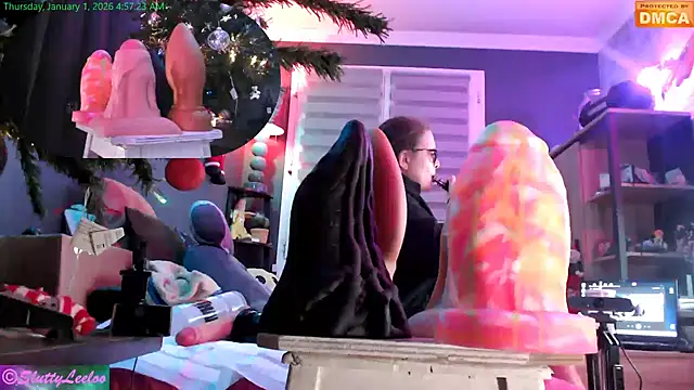 MissSluttyLeeloo webcam