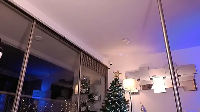 Mandi  Pole (Mandi4pole_)