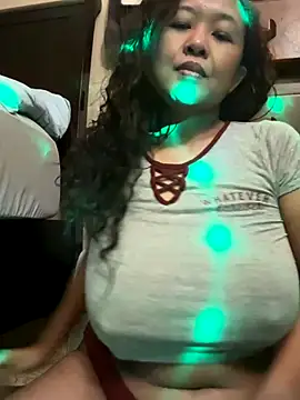 Webcam Model (cad3bury)  is live.Free join now!