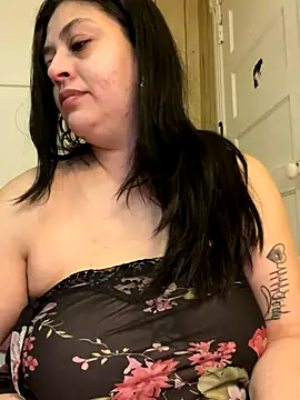 kriztal_pretty webcam