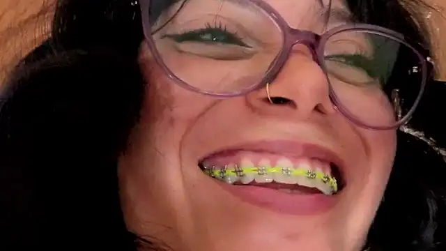 Qadeshoficial webcam