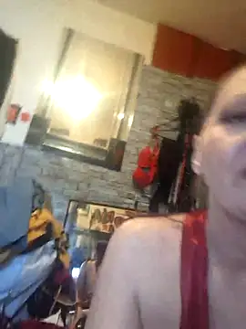 dominatrixredsonyja webcam