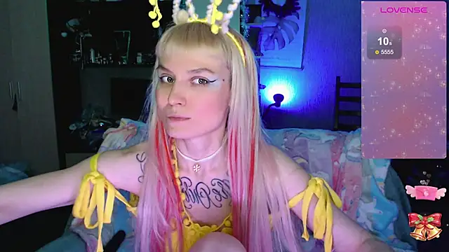 mischellemeow13 webcam