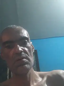 hugosafado333 webcam