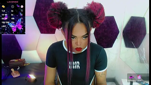 KayleighDreams_ webcam