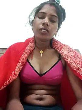 Webcam Model (Veshali_Love143)  is live.Free join now!