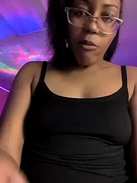 Synfulsymone9 webcam