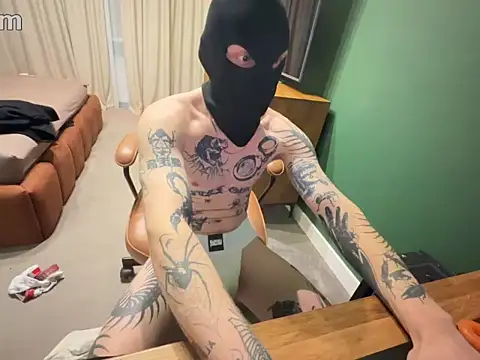 Whiteb69 webcam