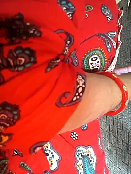 LOVELYKAJALBHABHI webcam