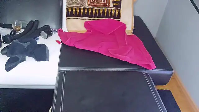 slavic_boy_39 webcam