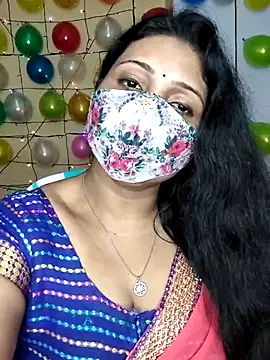 Hotty_Kavita webcam
