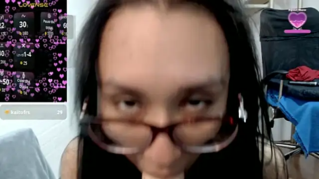 Jessie_Desire webcam