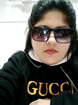 Webcam Model (Nusrat-N)  is live.Free join now!