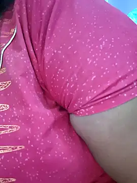 Webcam Model (sweetrevathi) is live