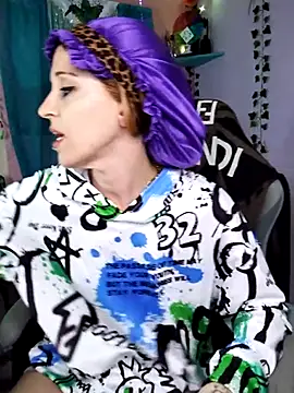 Purple2StayThnxx webcam