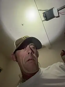 LittleRabbit661 webcam