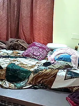 Meena_Meenakshi webcam