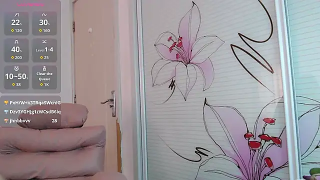 美女lucymeimei在线直播