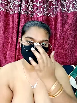 Jasmine_jaaan webcam