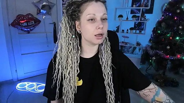 HoneySallyMoore webcam