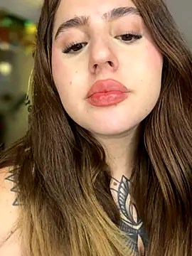 ValerieHilton webcam