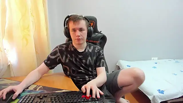 iliaskrislove webcam