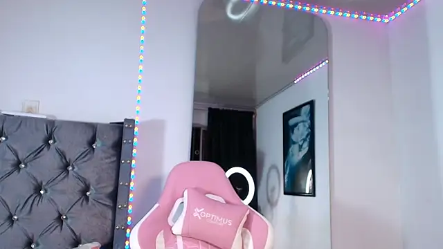 GraceWallace_ webcam