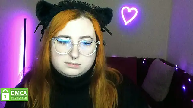 Alicia_love00 webcam