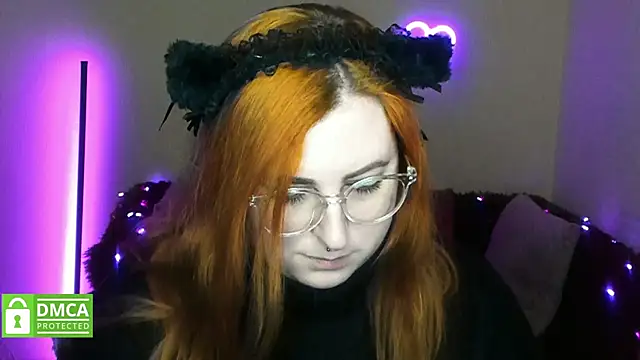 Alicia_love00 webcam