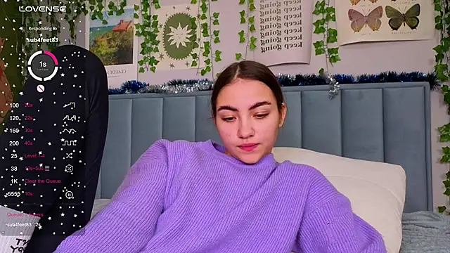 Fit_Brunette_ webcam