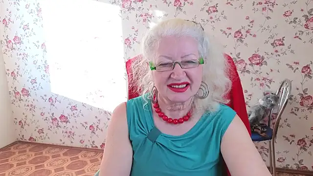 Maya_Mayflower webcam