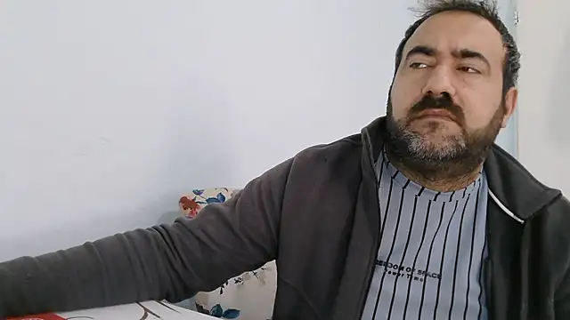 big_snakee (Ask my age) - Does anyone want sperm?  :wanker: