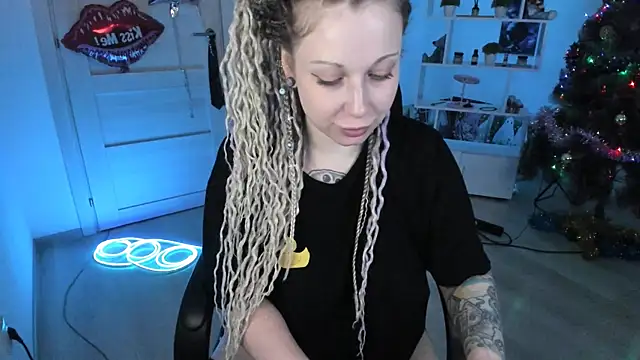 HoneySallyMoore webcam