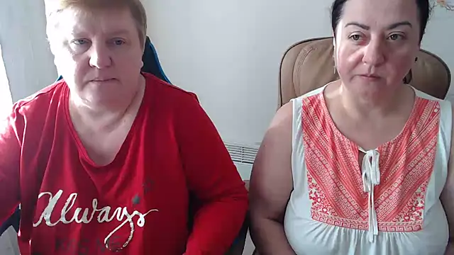 Bertie_Adeline webcam