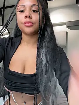 HaileyDiana's live cam