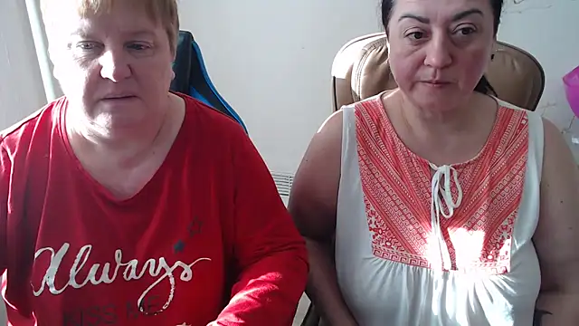 Bertie_Adeline webcam