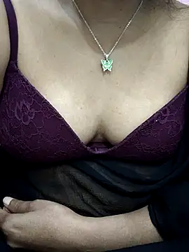 snehatraditional webcam