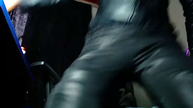 sebastian_horny webcam