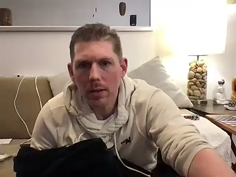 God_Of_ThundeRR webcam