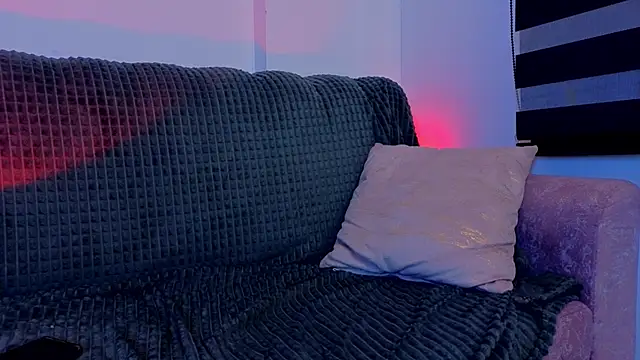 _scarletmoore webcam