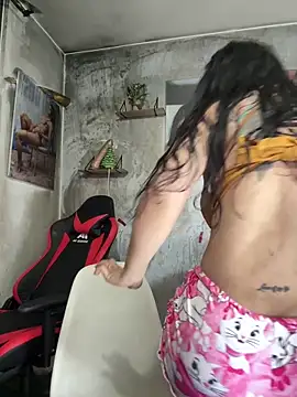 innocenttemplegirl webcam