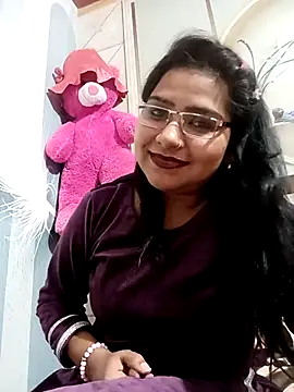 urvashi01224 webcam